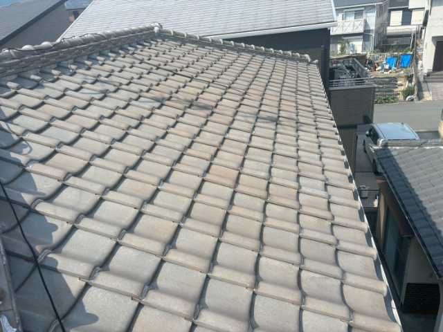 瓦屋根の全体状況